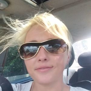 Meet your Posher, Kylee